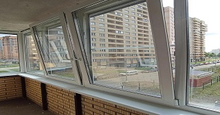 Остекление балкона Боровичи цена от 9860 руб. м/п. за 50 часов